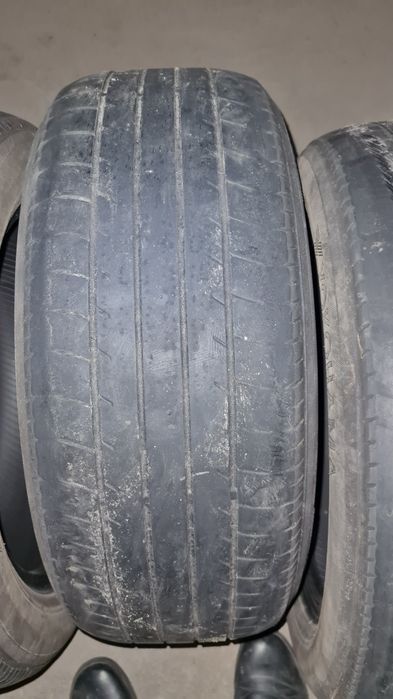 Yokohama dB decibel E70