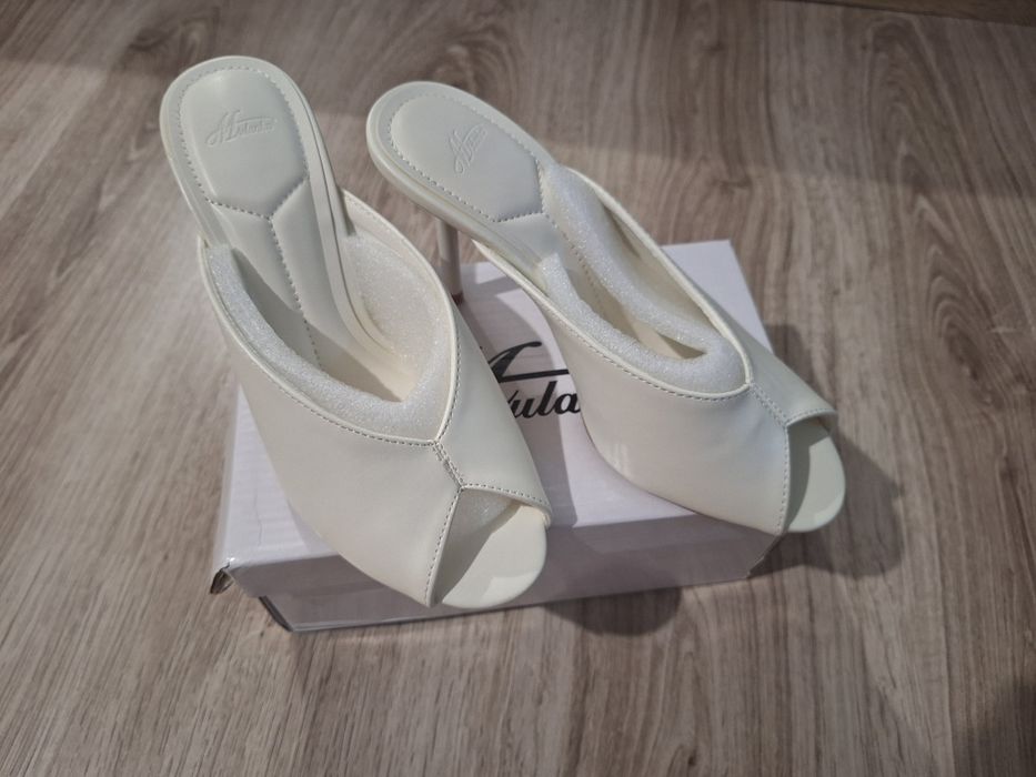 Pantofii stiletto