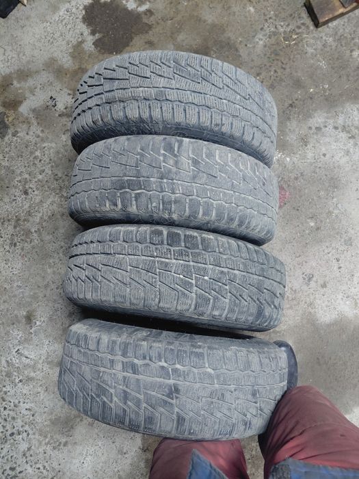 Диски с зимней покрышкой