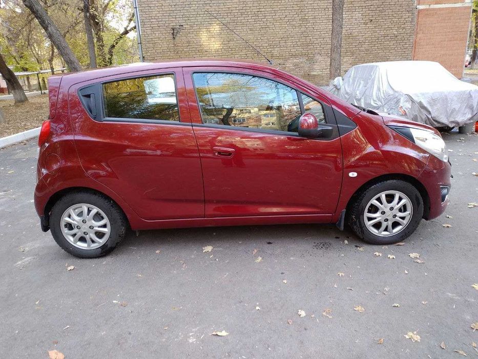 Chevrolet Spark, 2021 г/в, состояние отличное