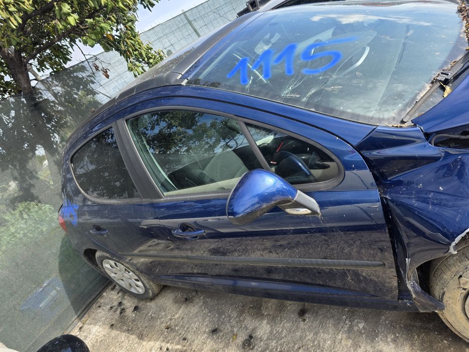 Dezmembrez Peugeot 207 1.4i 16i 14hdi