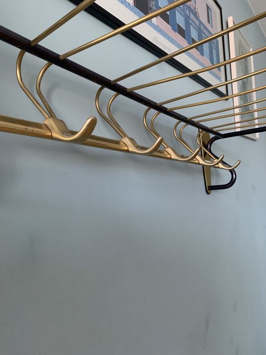 Стенна закачалка / 60-те