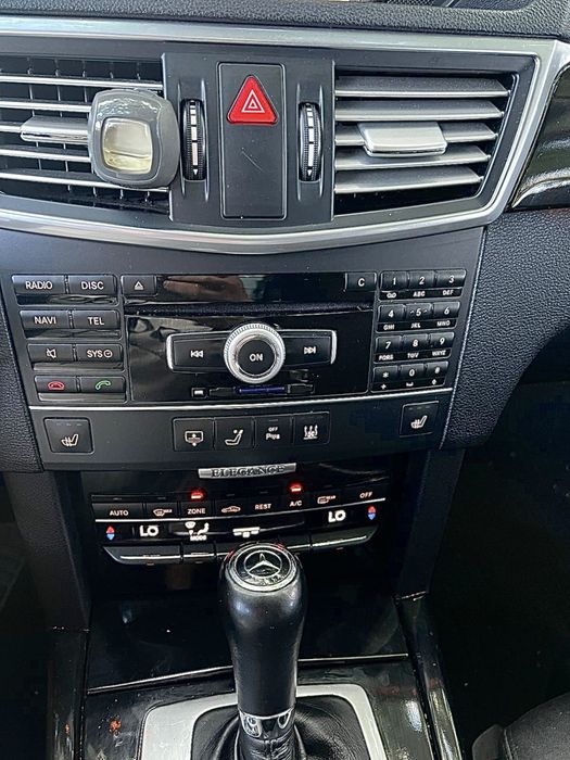 MERCEDES-BENZ E-Class 2010 — imagine 4