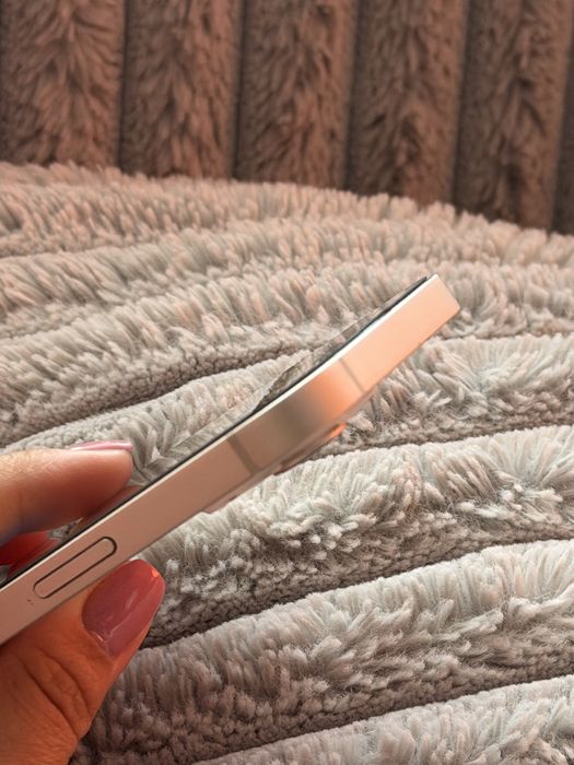 Iphone 13 256 GB БЕЗ забележки!