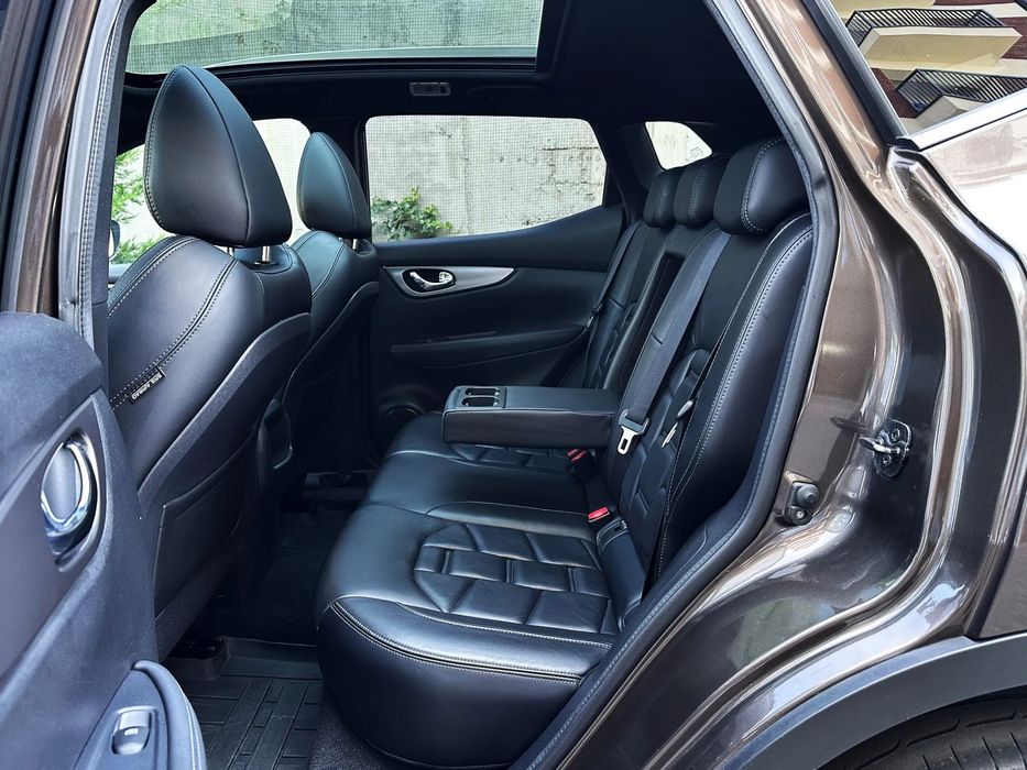 Nissan Qashqai Tekna+/1.5dCi/2018/Mokka Brown/Pano/Distronic/Cam360/Led/Bose/Eu6/Full