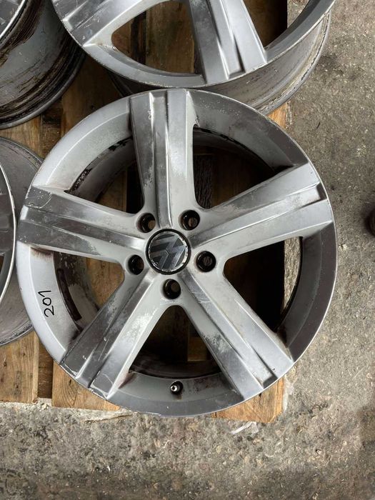 Алуминиеви джанти  VW PASSAT B7 7.5jx17 ET47 5x112 3AA601025E ном 201