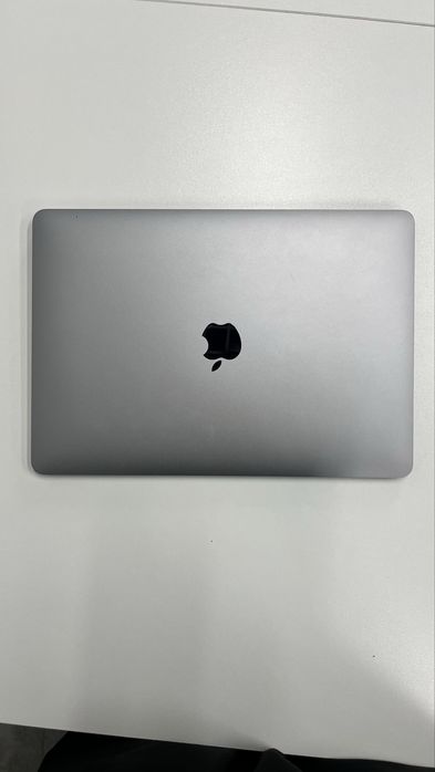 Macbook air 13 m1 256/8