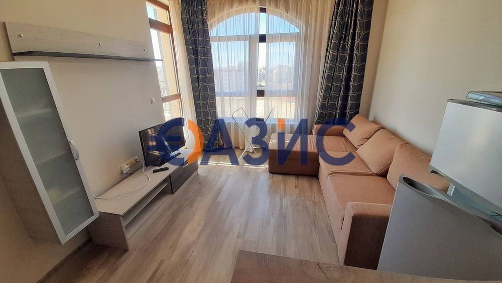 Продава се Двустаен апартамент в Свети Влас - 68 кв.м за 1743 €/кв.м - Снимка #5