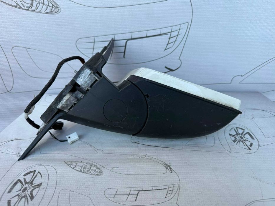 Oglindă Retrovizoare Dreaptă Electrică 2 x 9 Pini Mercedes-Benz C-Class W204 Sedan A2048104076 2011 / [2007-2014] / (5B2)