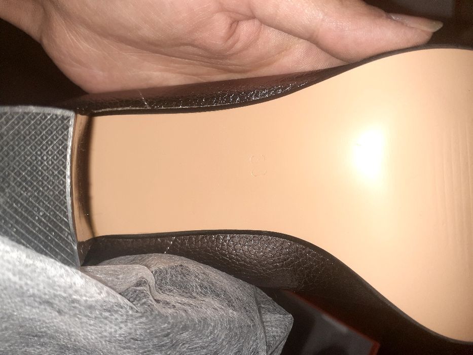 Туфли  женские продам