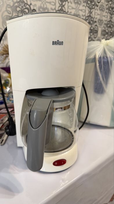 Продам кофеварку Braun