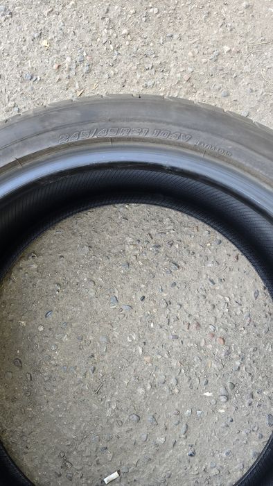 255/45/R21 245/45/R21 LEAPMOTOR C16 moshinasining radnoy baloni