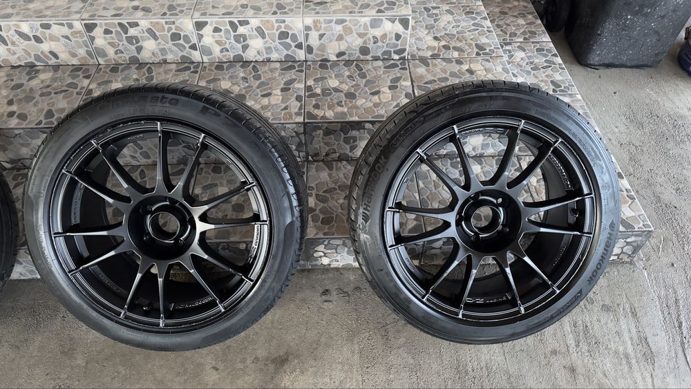 OZ Ultraleggera R17 8J 5x112