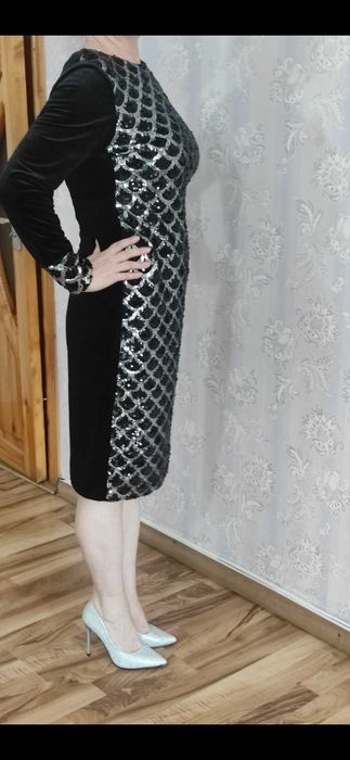 Вечернее платье. Черный велюр