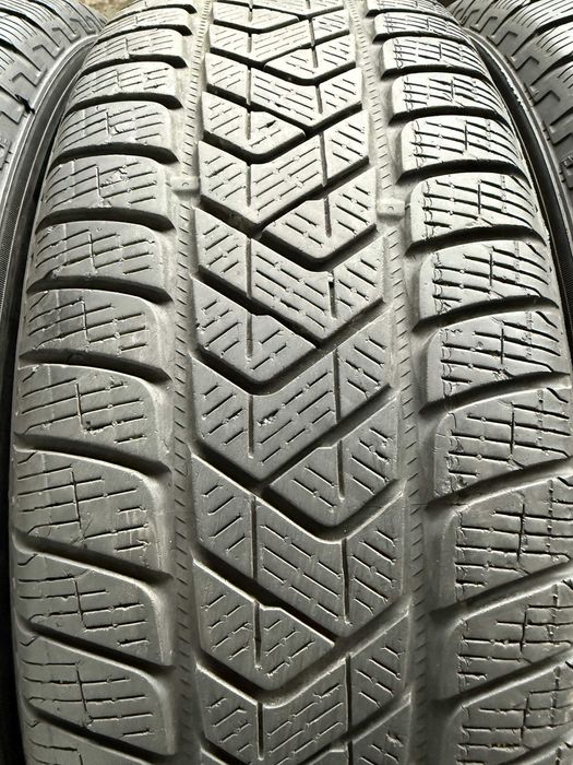 4x Anvelope Iarna 215/65 R17 seal - Pirelli Scorpion Winter