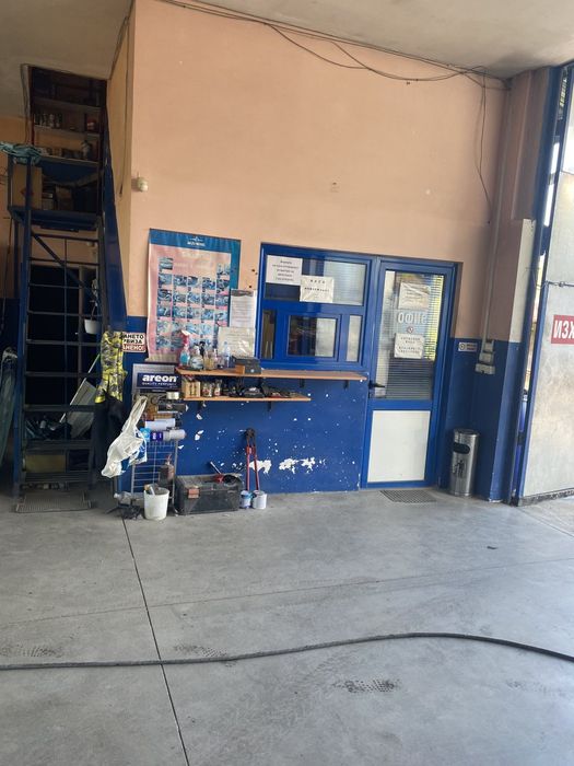 Имот Автобояджийски сервиз