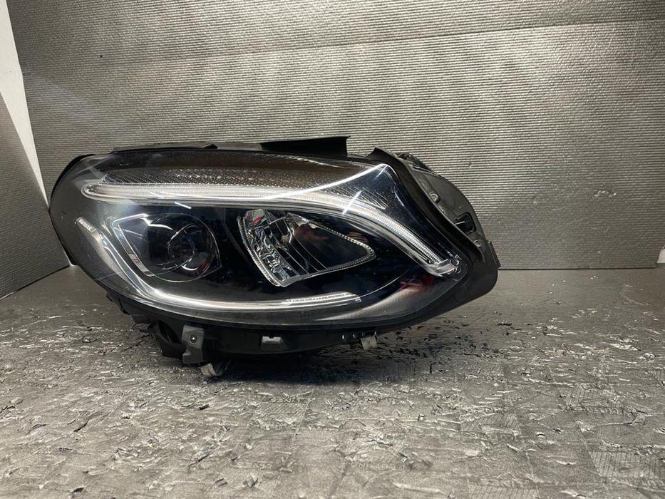 Far Dreapta Mercedes B klass w246 Led high performance
