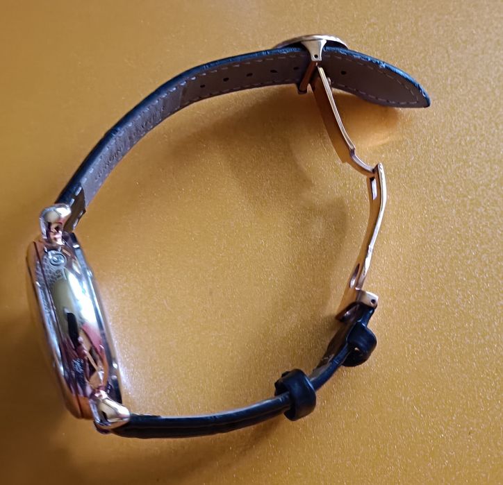 Часы механические