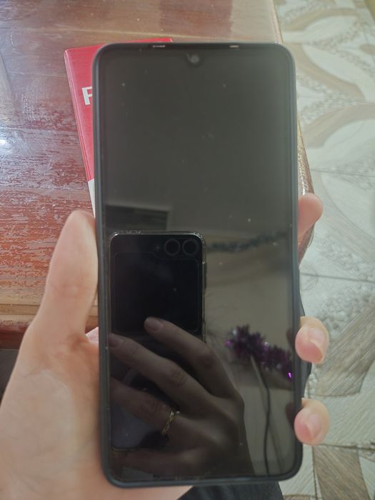 Xiaomi Redmi A3 чисто нов