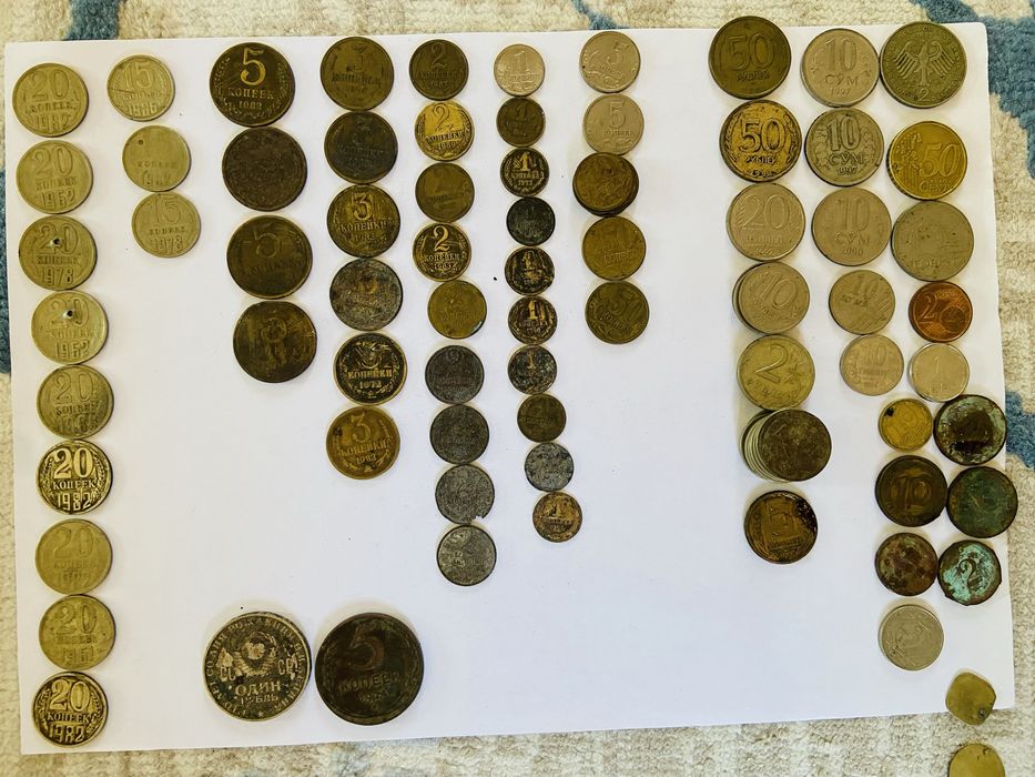 Продам разные монеты