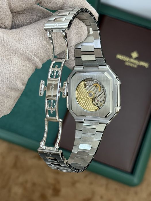Patek Philippe Cubitus