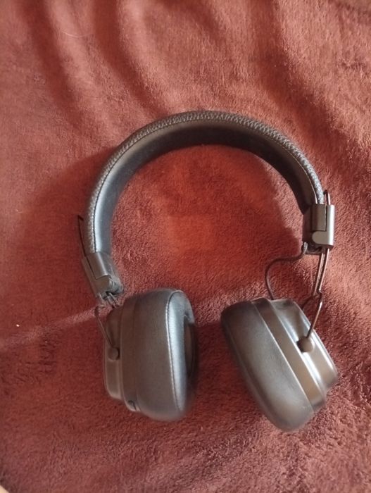 Продам наушники Gerlax