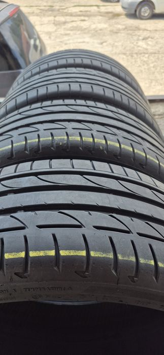 4 anvelope vara Bridgestone 225/40/19,dot 2022.Pretul este pe bucata.