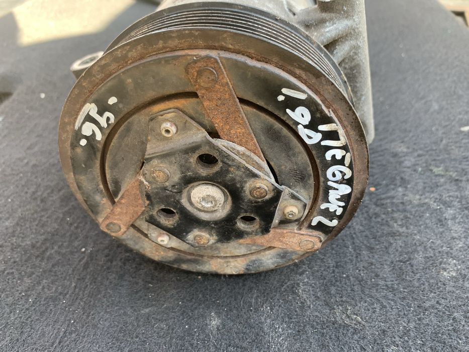 Compresor Clima AC Aer Conditionat Renault Megane 2 1.9 DCI 2008