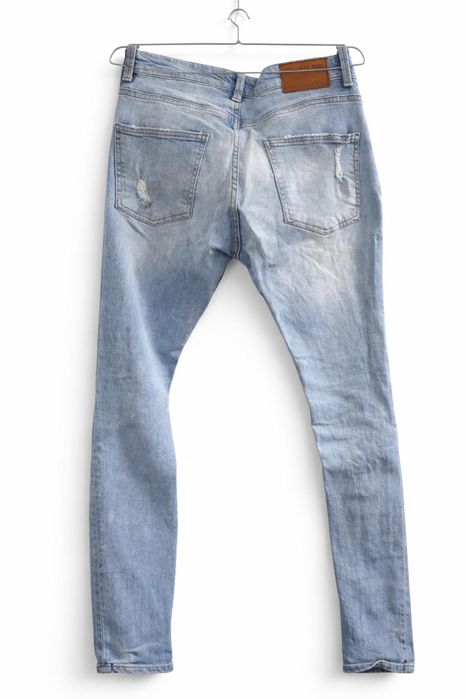 pantaloni rupti,denim pull&bear