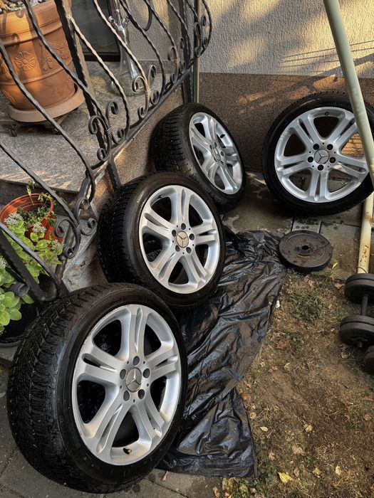 Jante originale Mercedes W211 R17 + anvelope iarnă Debica 235/45 R17