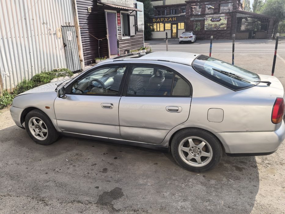 Продам автомобиль Mitsubishi carisma
