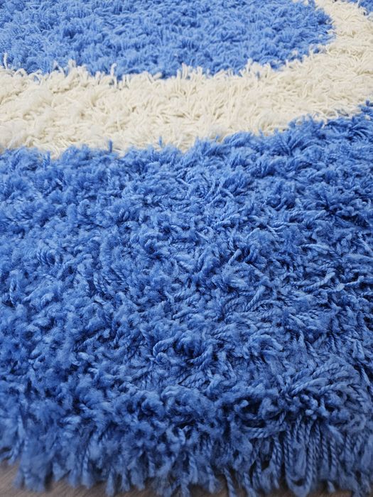 Vând Covor Pufos tip Shaggy