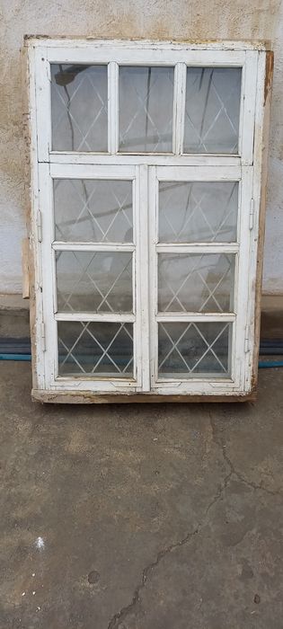 Дераза темир панжараси билан