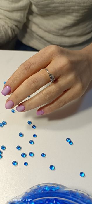 Маникюр, педикюр