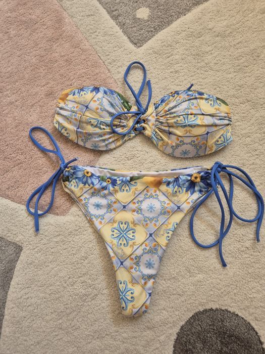 Alessa Бански Take your crown