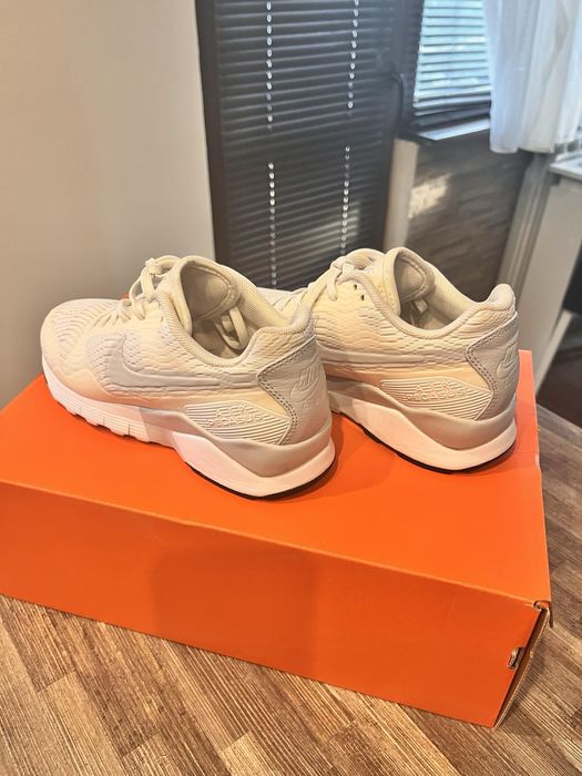 Дамски маратонки NIKE W AIR PEGASUS 92/16