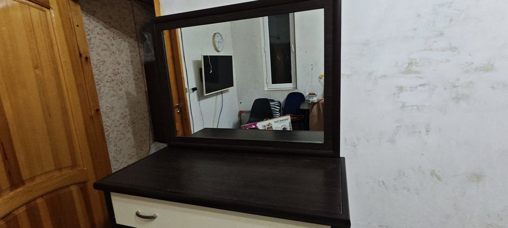 Продам Кровать+коммод б/у