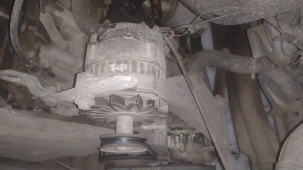 Ауди 80  запчасти