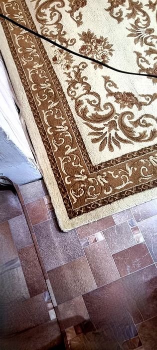 Продам турецкий ковёр.