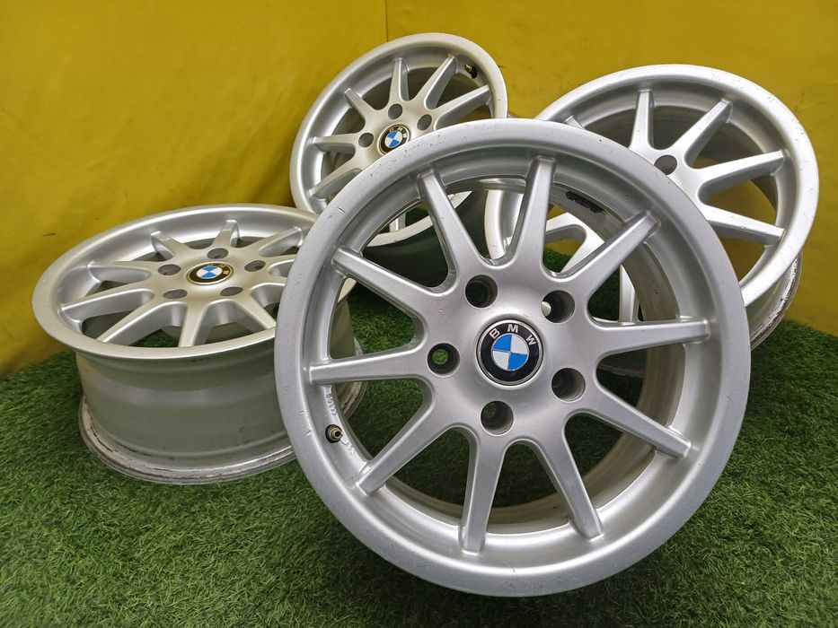 Диски R15 5x120 на BMW.