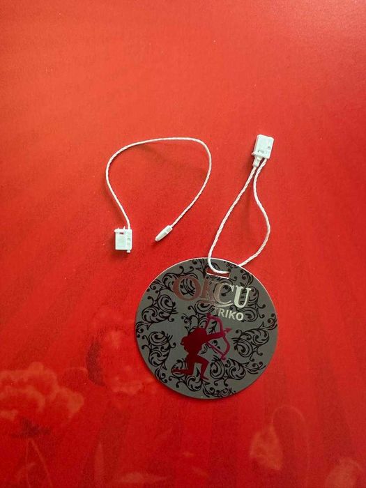 Фиксатор для этикеток