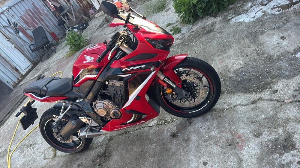 Honda cbr 650r 2021