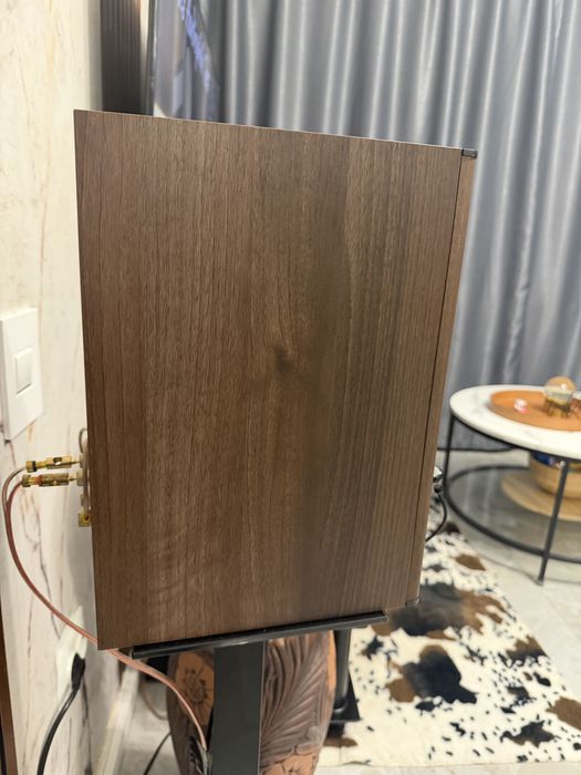 Se vand boxe stanga dreapta + central monitor audio