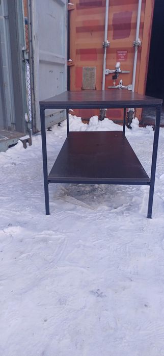 Продам стол железный