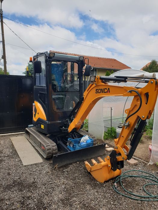 Închiriez miniexcavator 2,5 tone  fară operator – Timișoara

Închiriez miniexcavator