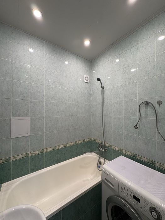 Сдается 2х ком квартира Ойбек