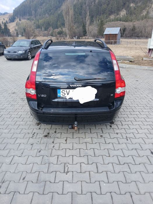 Vand mașina volvo