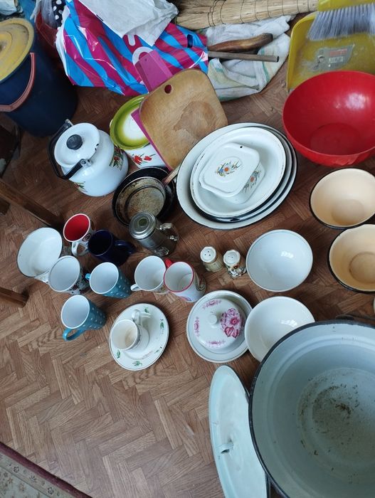 Даром посуда разная