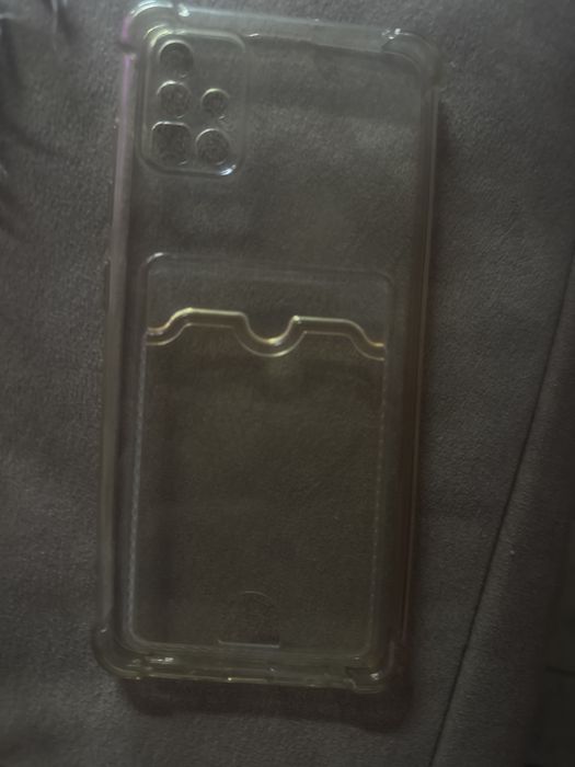 Продам чехлы на телефоны.