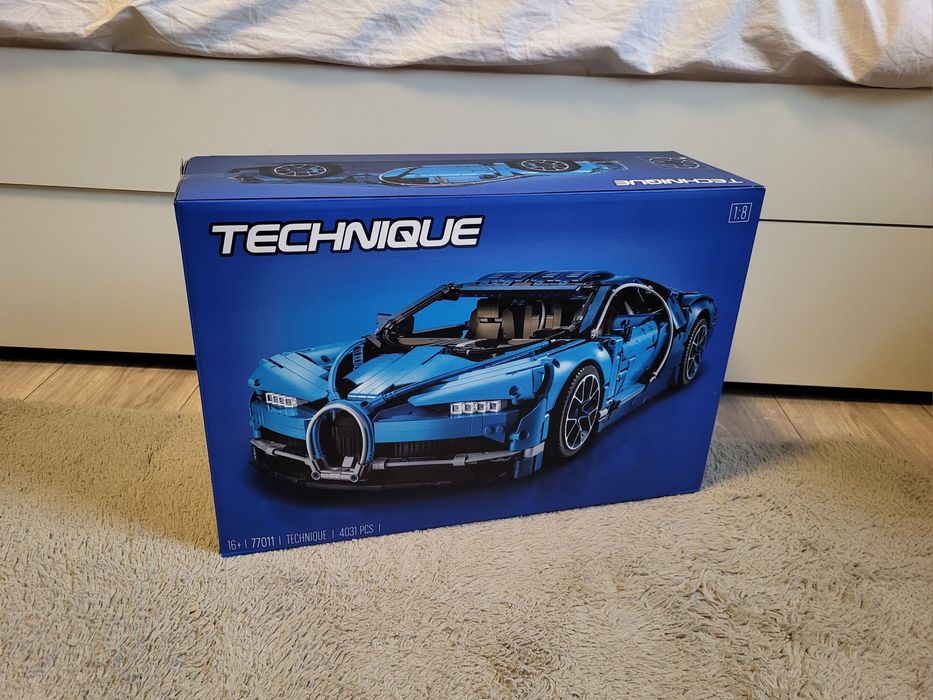 Set tip LEGO, Bugatti Chiron